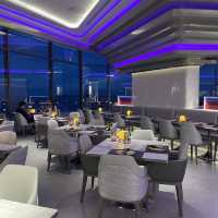 泰國芭提雅｜新開太空主題酒店頂樓嘅酒吧餐廳🇹🇭