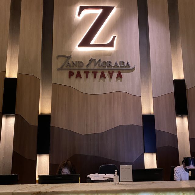Zand Morada Pattaya โรงแรมสวย สะอาด ติดหาดจอมเทียน