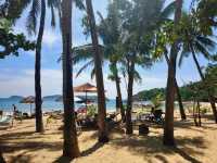 Lunch at Relax at Cham Island Beach