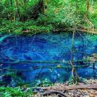 Ywar Ngar blue pond 🏝️💎