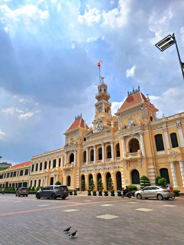 🇻🇳 Ho Chi Minh City Hall, Vietnam