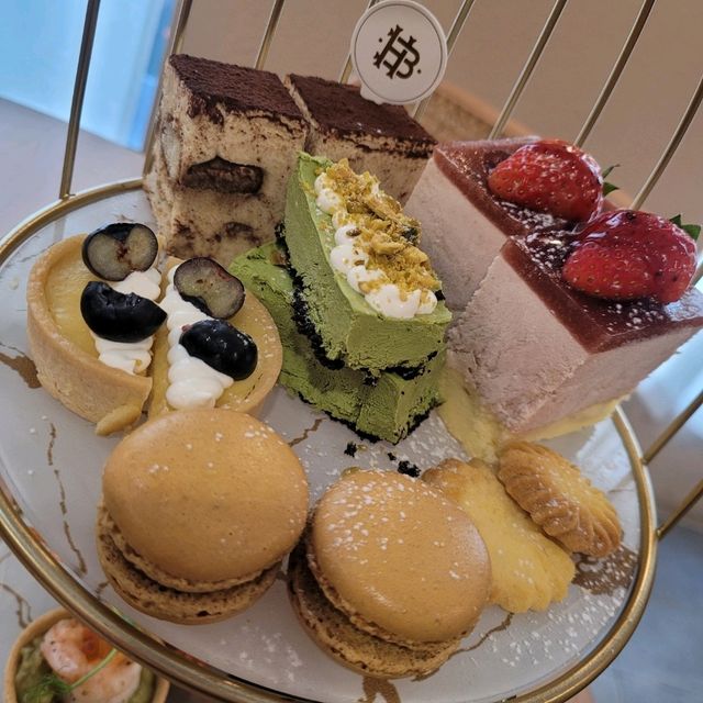 長沙灣波希米亞風餐廳的鳥籠下午茶