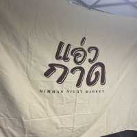 เดินเที่ยวกาดวันจันทร์อังคารกันที่วันนิมมาน