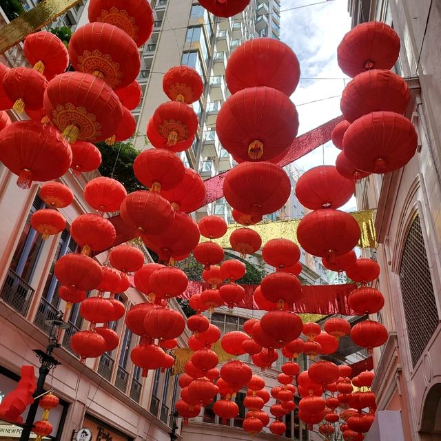 情人節，手拖手，行街街