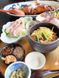 伊豆急下田駅近くで、魚介ランチ