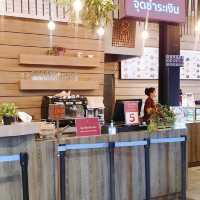 The Chocolate Factory ร้านชอคโกแลตแสนอร่อย