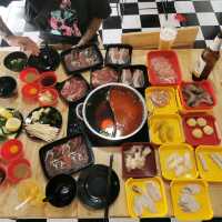 ลงหม้อสุกี้ ชาบู​บุฟเฟ่ต์​ราคาประหยัด 