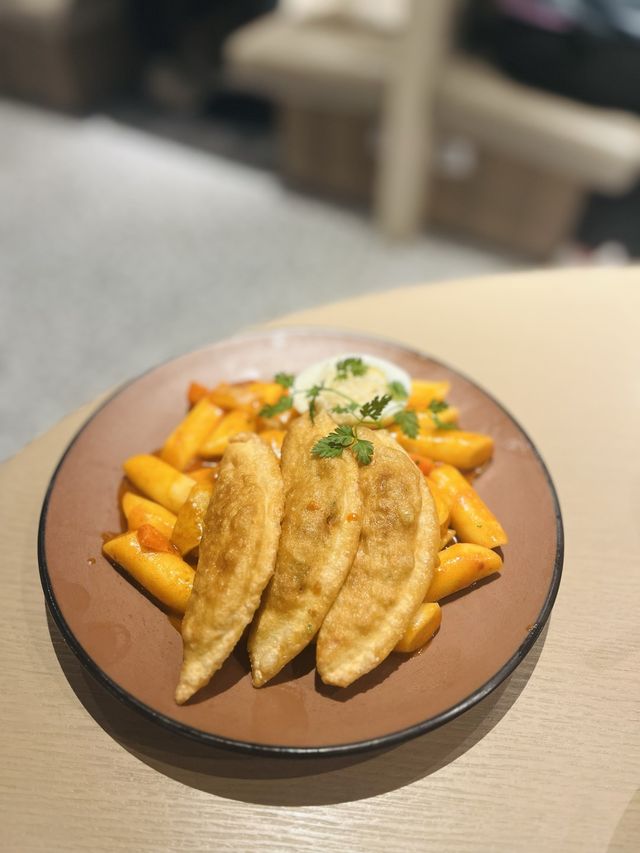屯門必食韓國炸雞同蛋包飯🇰🇷