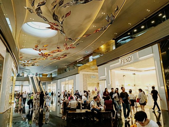 พาทัวร์ ICONSIAM แลนด์มาร์คแห่งใหม่ของกรุงเทพฯ