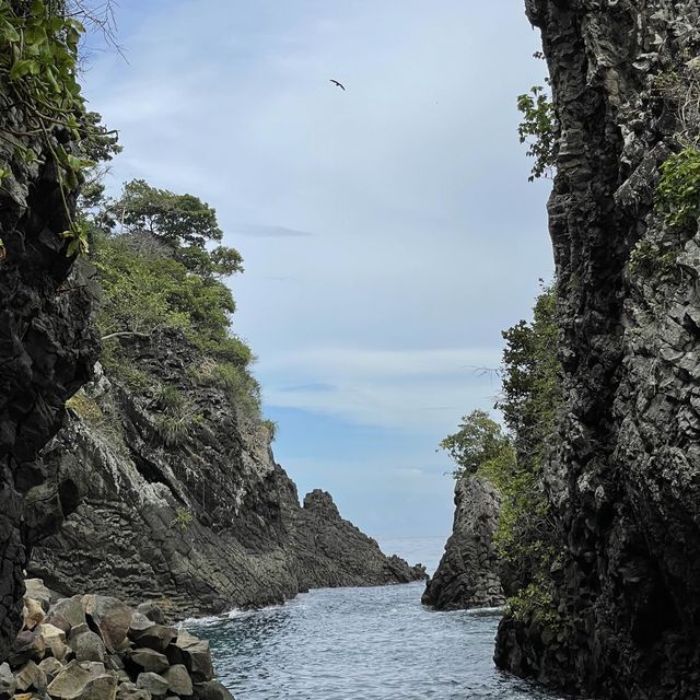 Wisata Goa Sarang