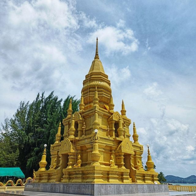 พระเจดีย์แหลมสอ วัดเจดีย์แหลมสอ
