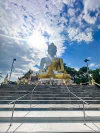 วัดพระธาตุดอยคำ เชียงใหม่ สักการะหลวงพ่อทันใจ 