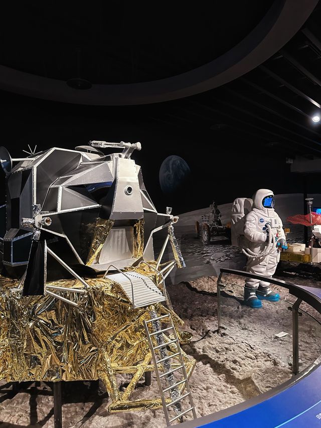《台北》探索宇宙奧秘 室內親子景點推薦-台北天文科學教育館
