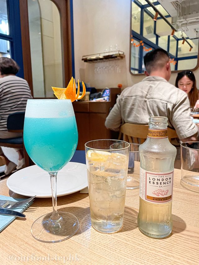 中環｜人氣西班牙菜餐廳😍 超美適合打卡的門面