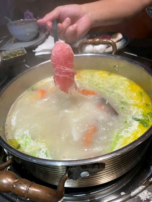 即炒鍋底🔥特色手工鍋勁吸引