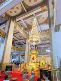 ทำบุญมาฆบูชา ไหว้พระมหาธาตุแก่นนคร