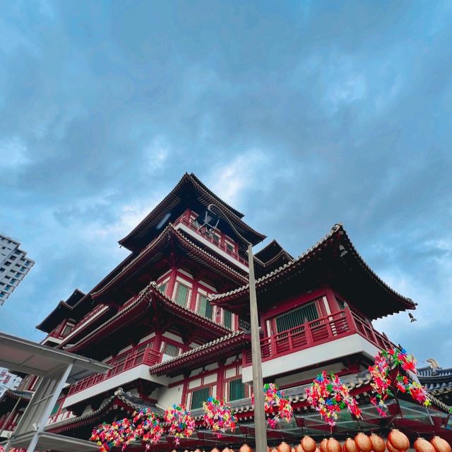 Buddha Tooth Relic Temple 