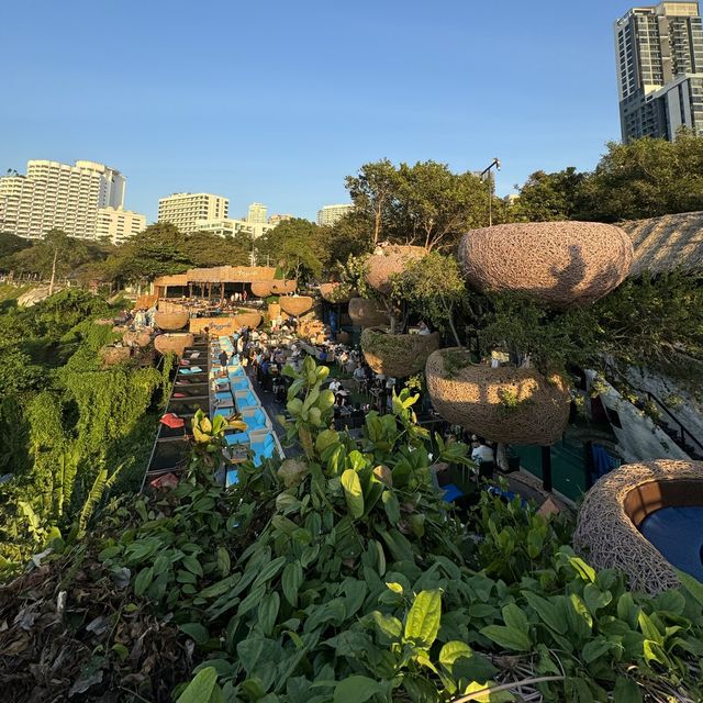 芭堤雅🇹🇭 超人氣網紅鳥巢海景餐廳 3 Mermaids 