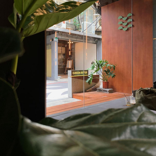 「綠河 GREEN RIVER」：臺北最受歡迎的咖啡小店