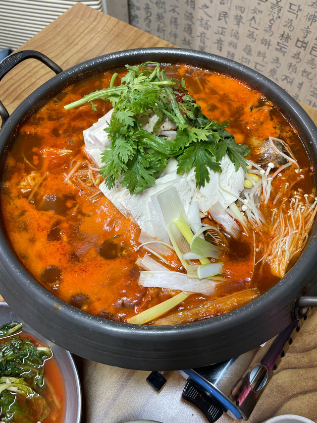 할머니집 같은 분위기에서 정성스러운 한끼 식사를 할 수 있는 평택 촌집🏡