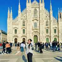 🇮🇹 สูงเด่นสง่า”มหาวิหารดูโอโม่”(Duomo di Milano)