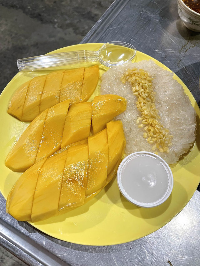 “จุ๋มหนวดซีฟู้ดริมเขื่อน” ร้านอร่อยปากน้ำ