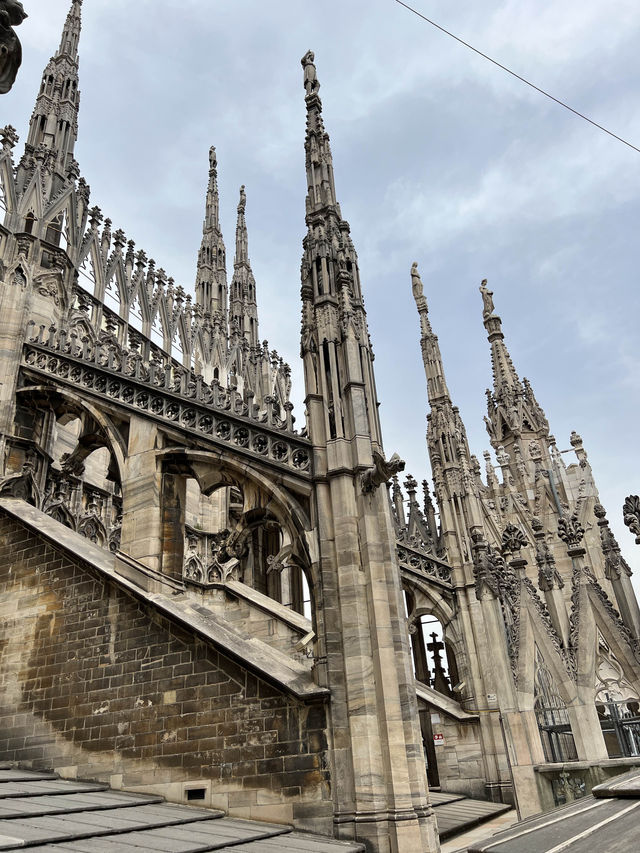 米蘭世界級建築🏘️米蘭大教堂⛪️人生必到