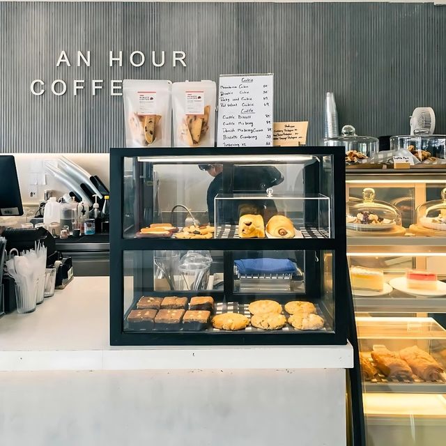 🍪 An Hour Coffee Bar คาเฟ่สไตล์มินิมอล