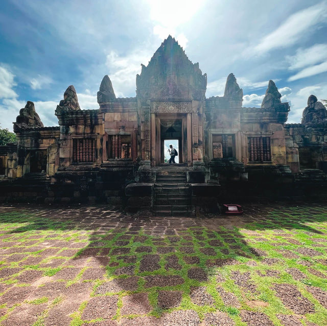 ปราสาทหินเมืองต่ำ