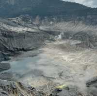 Tangkuban Perahu's Breathtaking Beauty