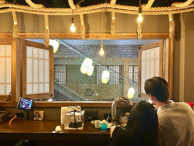부산 광안리의 365일 눈오는 야끼니꾸집 