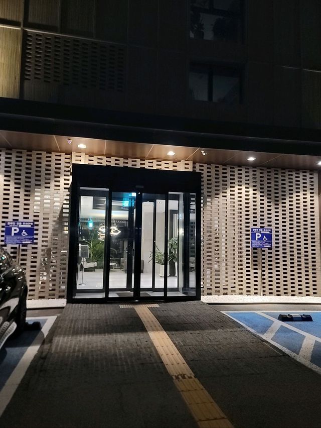 잔잔한 서해바다뷰가 힐링인 당진여행 숙소🩵