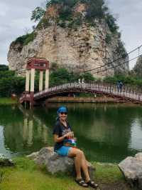 อุทยานแห่งชาติหินเขางู  ราชบุรี