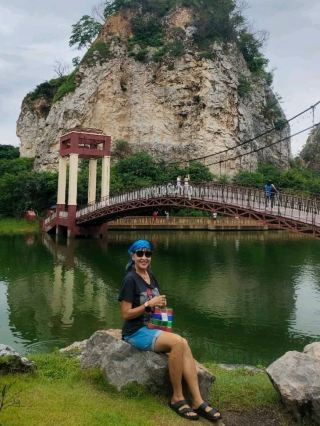 Khao Ngu Stone Park, Ratchaburi