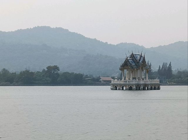 วัดถ้ำเขาเต่า ประจวบคีรีขันธ์