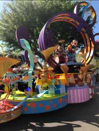 A Magical Day at Disneyland Resort 🌟