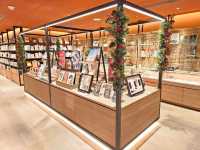 TSUTAYA BOOKSTORE INTERMARK MALL
