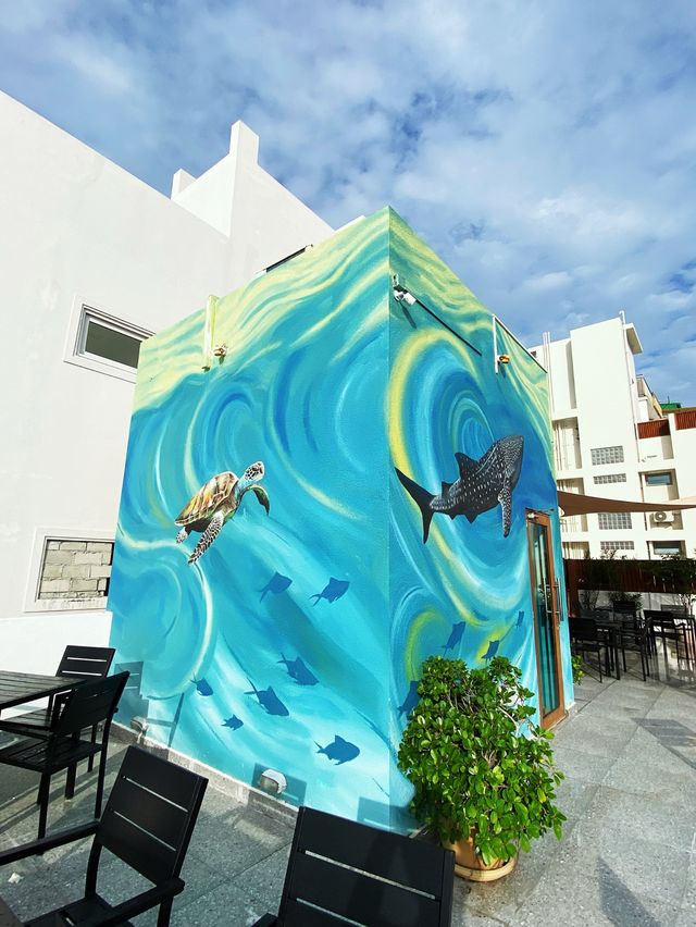 Hotel “under the sea” in Malé🐟🐬🐳