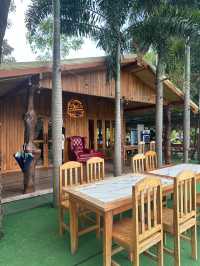 เมตตา คาเฟ่ ร้านอาหารกลางนา เต่างอยสกลนคร