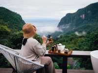 ที่พักในหมู่บ้านกลางสายหมอก บ้านสวนผาฮี้