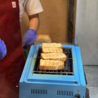 มนต์นมสด นิมมานเชียงใหม่