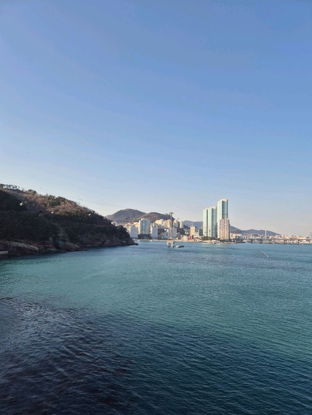 Songdo Yonggung Suspension Bridge 🌁