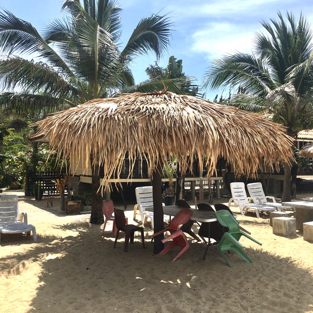 Chilling @beachfront resort