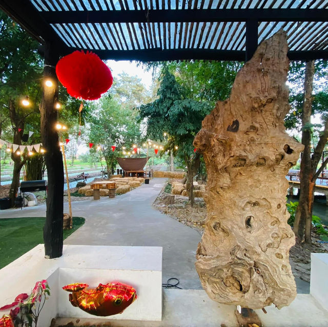 เพลิน Cafe & Restaurant
