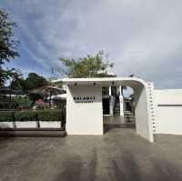 คาเฟ่ดังย่านปากเซ Balance cafe'