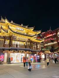 Stunning and Spectacular Yu Garden and Bazaar- Must Visit for First Timers