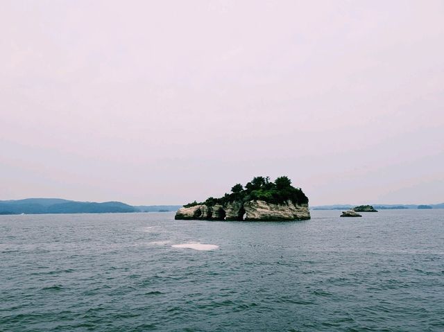 【宮城松島 船で島巡り 前半：長い歴史が生んだ島々の景色】