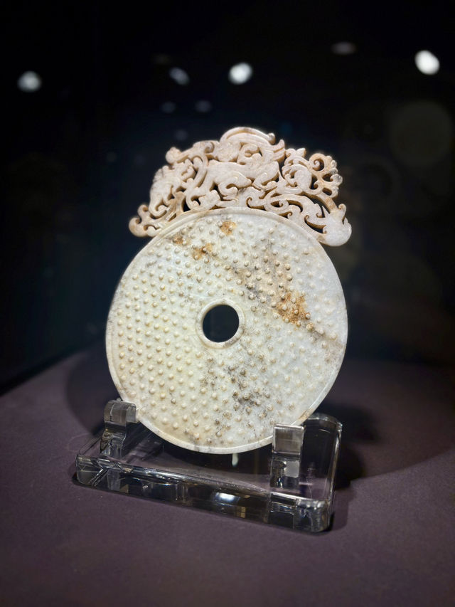【中環】蘇富比旗艦藝廊：唐英絕響洋彩三元轉旋瓶，期間限定展覽