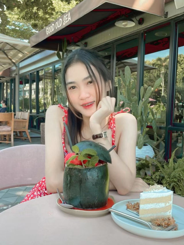 กู๊ดโอลด์ซี บีชคาเฟ่🍉🩵💚
