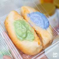 ขนมปังนึ่งไส้ทะลักย่านราชพฤกษ์สุดฮิต แป้งนุ่มมาก